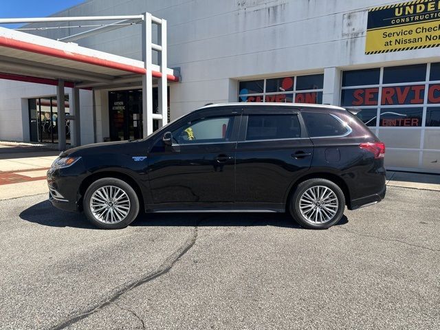 2022 Mitsubishi Outlander PHEV GT