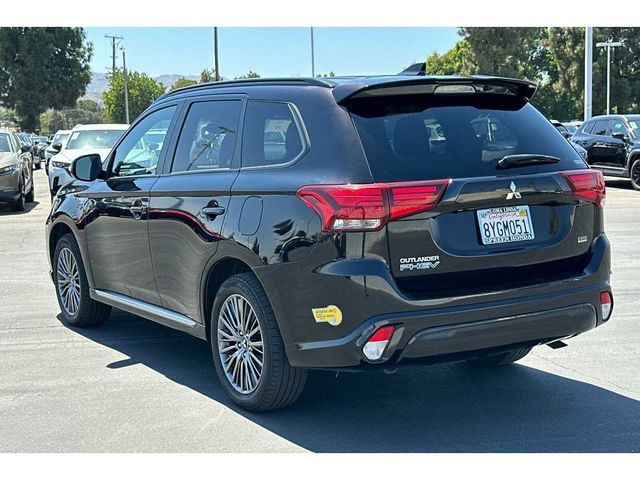 2022 Mitsubishi Outlander PHEV LE