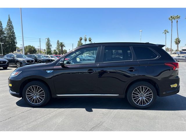 2022 Mitsubishi Outlander PHEV LE