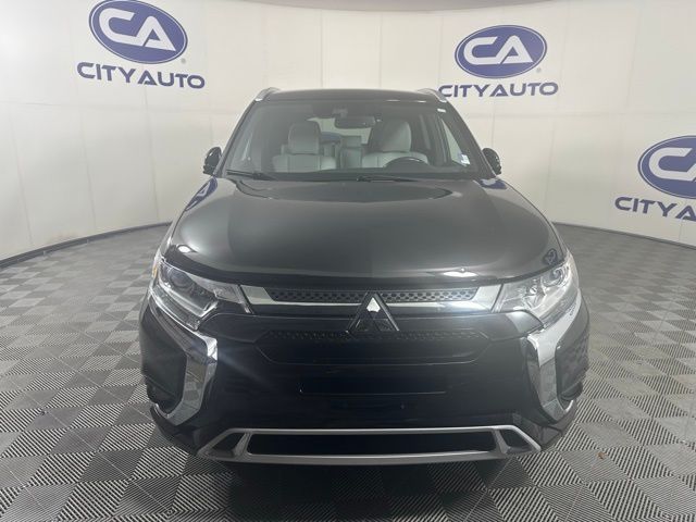 2022 Mitsubishi Outlander PHEV LE