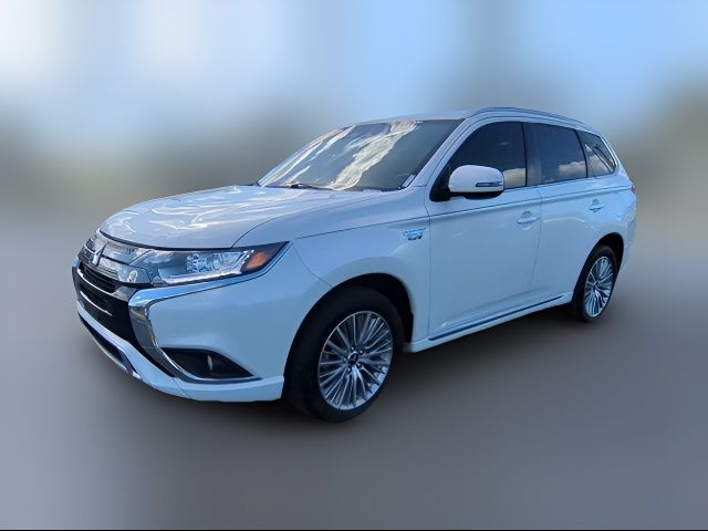 2022 Mitsubishi Outlander PHEV LE