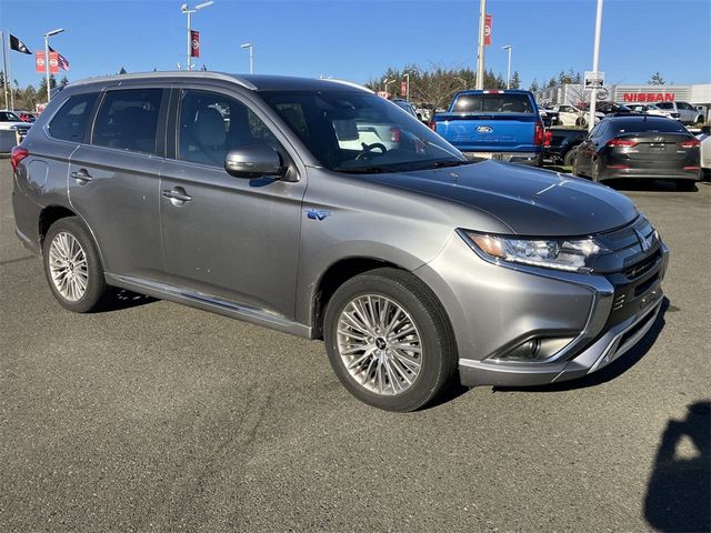 2022 Mitsubishi Outlander PHEV SEL