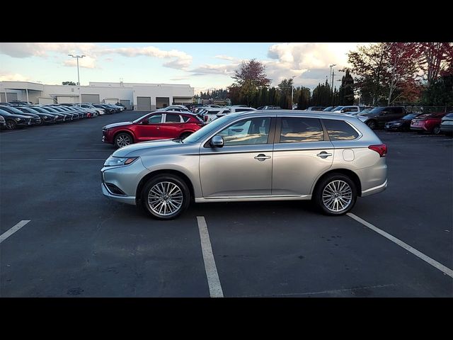 2022 Mitsubishi Outlander PHEV SEL