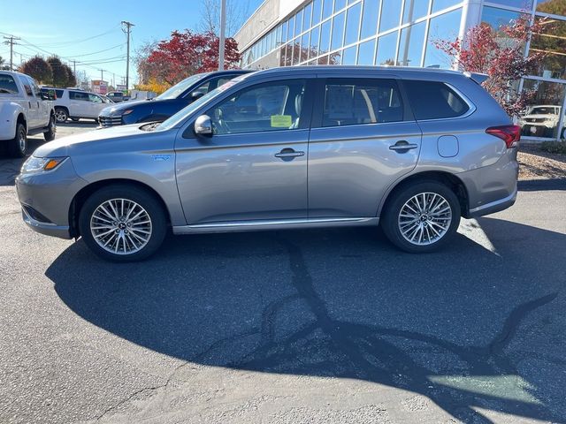 2022 Mitsubishi Outlander PHEV 