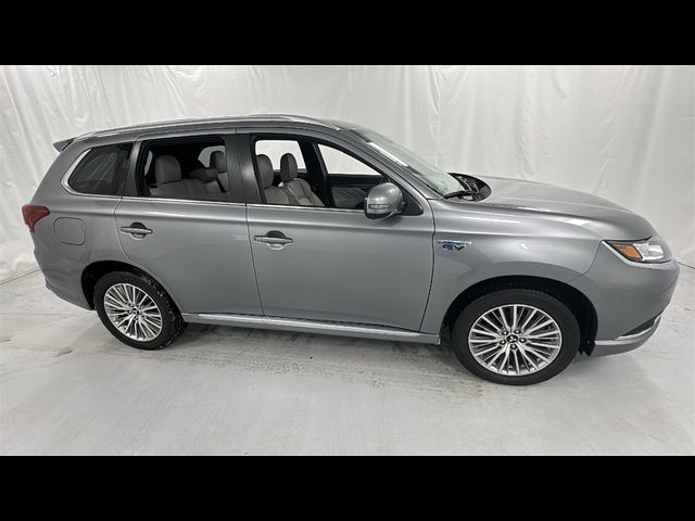 2022 Mitsubishi Outlander PHEV SEL