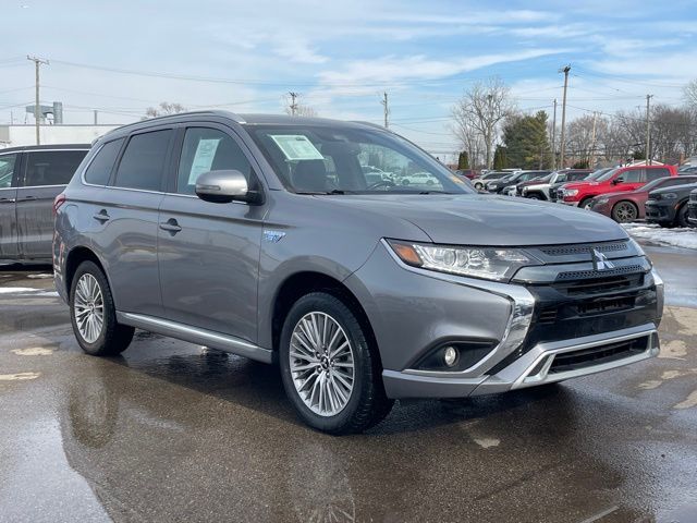 2022 Mitsubishi Outlander PHEV SEL