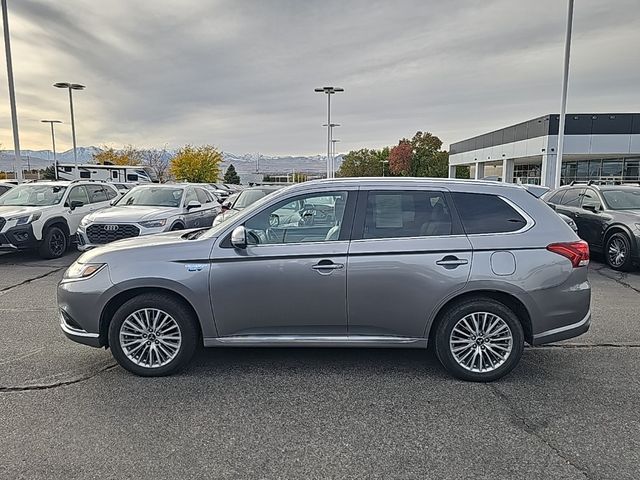 2022 Mitsubishi Outlander PHEV 