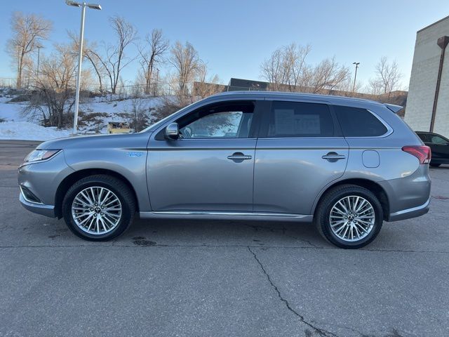 2022 Mitsubishi Outlander PHEV SEL