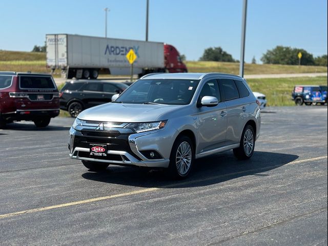 2022 Mitsubishi Outlander PHEV SEL