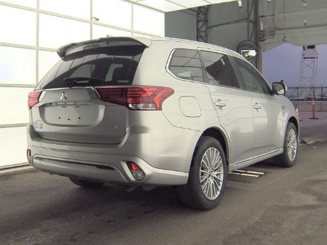 2022 Mitsubishi Outlander PHEV SEL