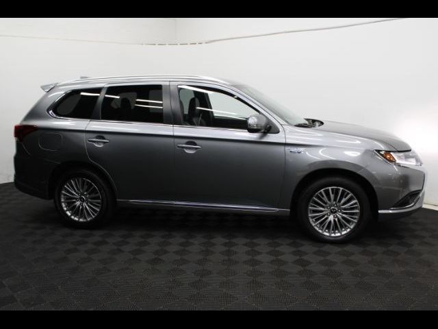 2022 Mitsubishi Outlander PHEV 