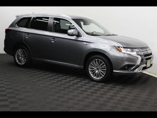 2022 Mitsubishi Outlander PHEV 