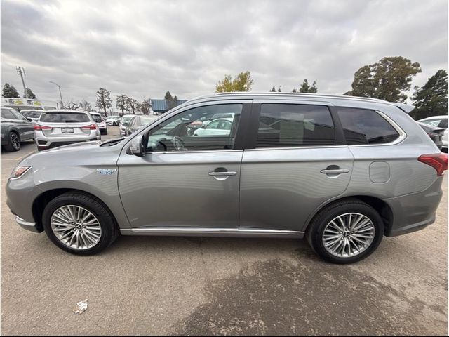 2022 Mitsubishi Outlander PHEV SEL