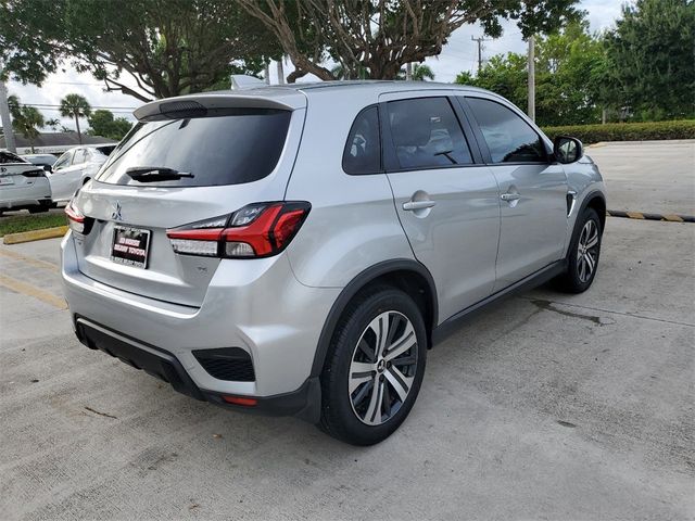 2022 Mitsubishi Outlander Sport SE