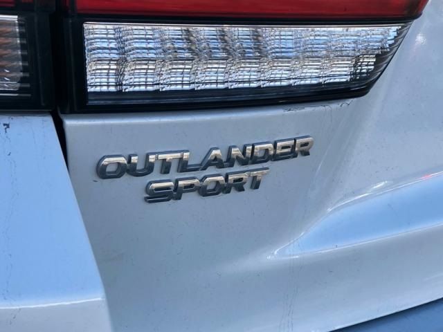 2022 Mitsubishi Outlander Sport ES