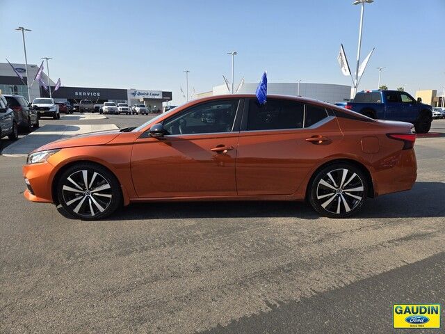 2022 Nissan Altima 2.0 SR