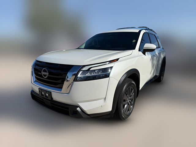 2022 Nissan Pathfinder SV