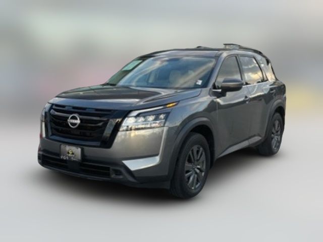 2022 Nissan Pathfinder SV