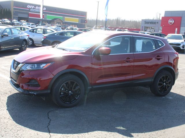 2022 Nissan Rogue Sport S