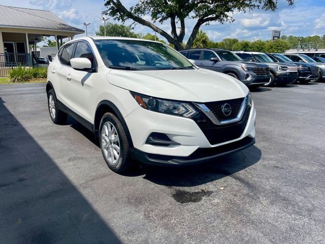 2022 Nissan Rogue Sport S