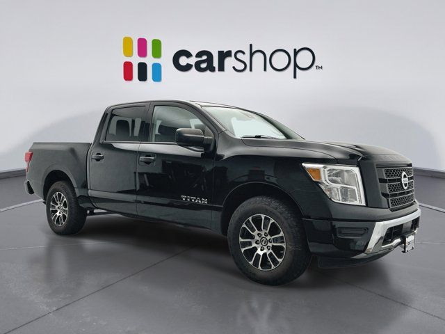 2022 Nissan Titan SV