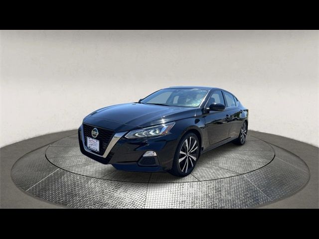 2022 Nissan Altima 2.0 SR