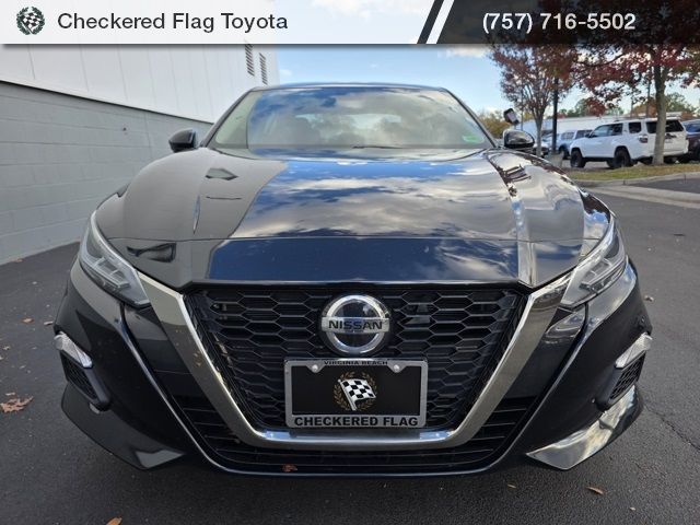 2022 Nissan Altima 2.0 SR