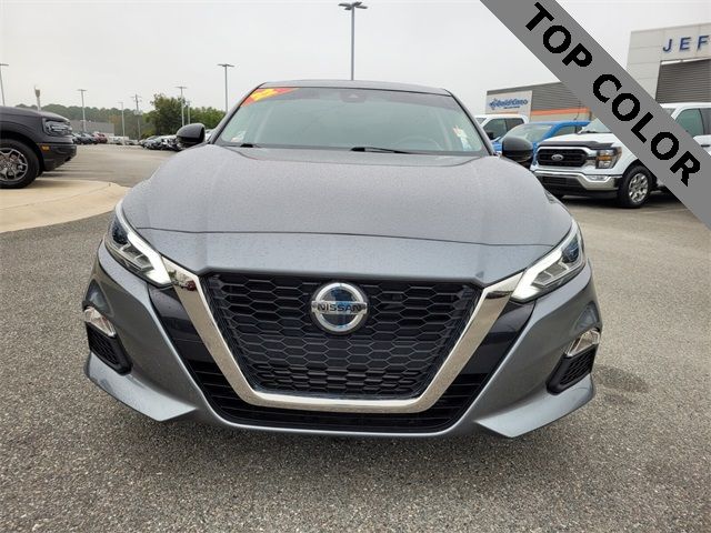 2022 Nissan Altima 2.0 SR