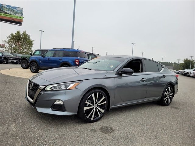 2022 Nissan Altima 2.0 SR