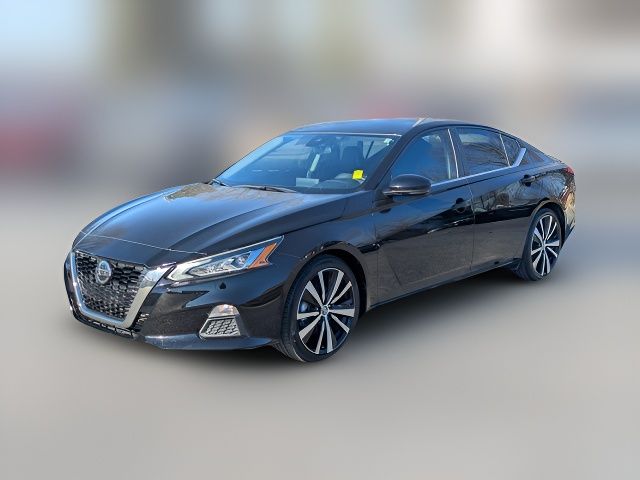 2022 Nissan Altima 2.0 SR