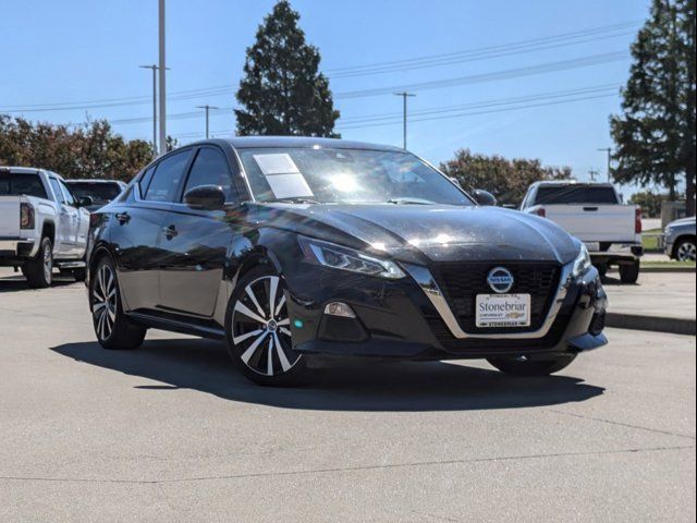 2022 Nissan Altima 2.0 SR