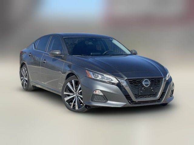 2022 Nissan Altima 2.0 SR