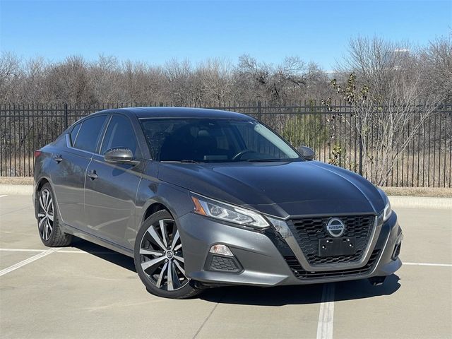 2022 Nissan Altima 2.0 SR