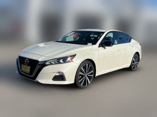 2022 Nissan Altima 2.0 SR