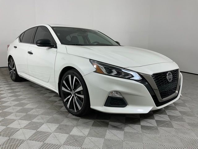 2022 Nissan Altima 2.0 SR