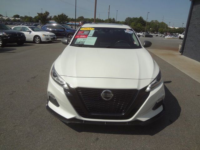 2022 Nissan Altima 2.0 SR