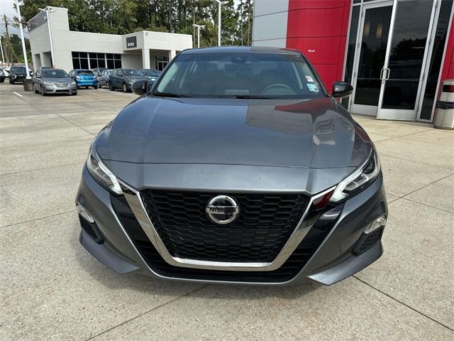 2022 Nissan Altima 2.0 SR