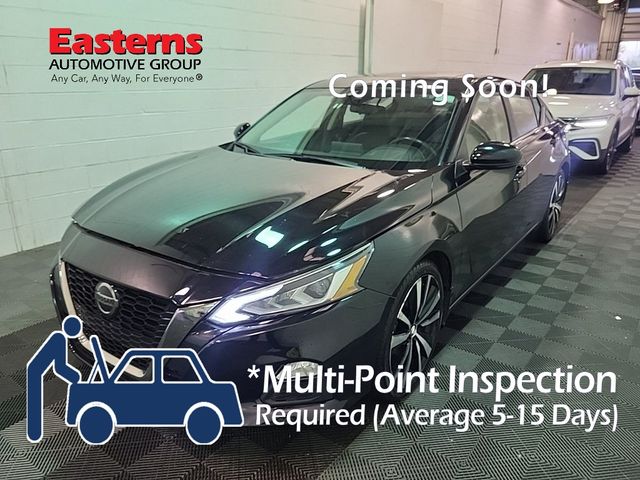 2022 Nissan Altima 2.0 SR