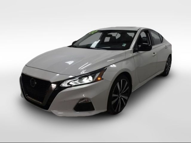 2022 Nissan Altima 2.0 SR