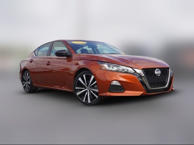 2022 Nissan Altima 2.0 SR