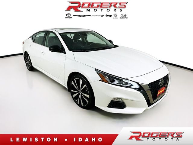 2022 Nissan Altima 2.0 SR