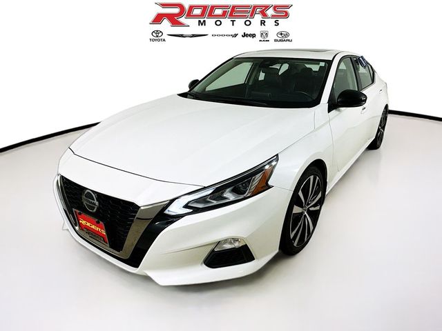 2022 Nissan Altima 2.0 SR