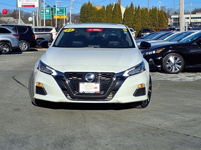 2022 Nissan Altima 2.0 SR