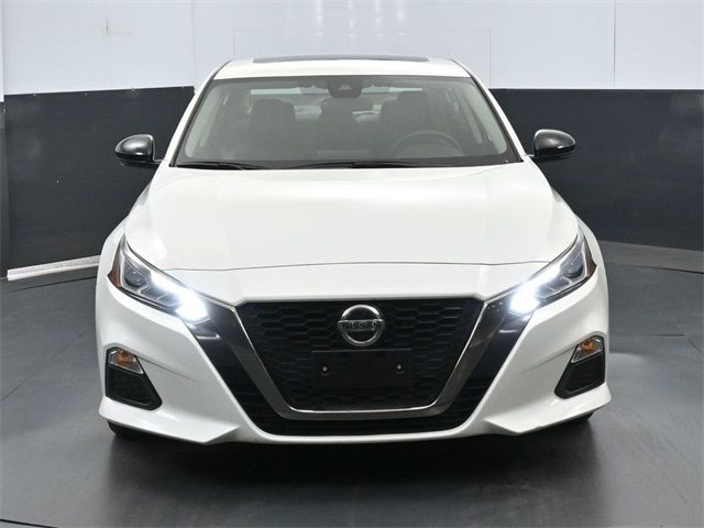 2022 Nissan Altima 2.0 SR