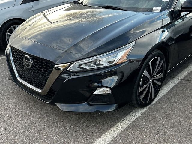 2022 Nissan Altima 2.0 SR