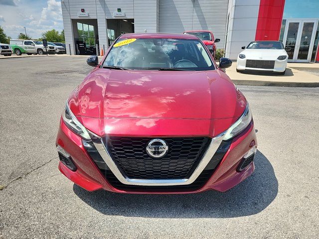 2022 Nissan Altima 2.0 SR