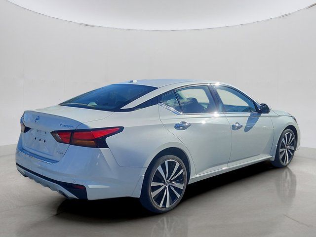 2022 Nissan Altima 2.5 Platinum