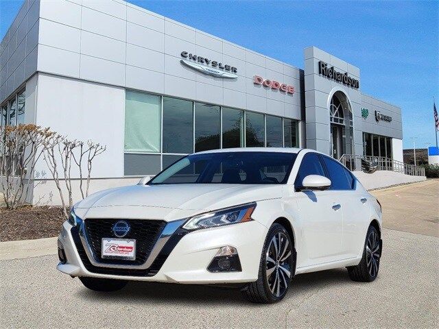 2022 Nissan Altima 2.5 Platinum