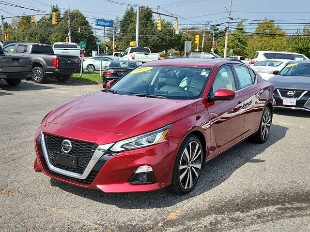 2022 Nissan Altima 2.5 Platinum