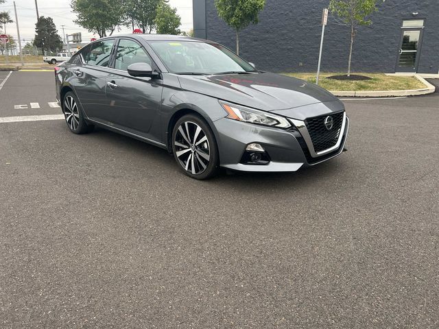 2022 Nissan Altima 2.5 Platinum